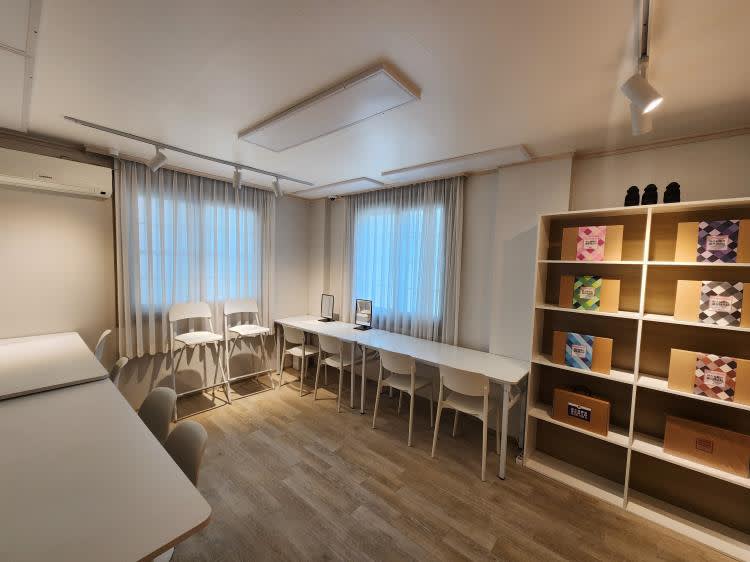 [Jeju] Personal Color Analysis by image HO (Group consulting)