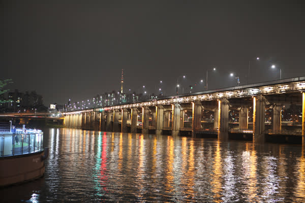 徳寿宮夜間観覧＋ソウル路7017＋漢江セビッソム夜景ナイトツアー