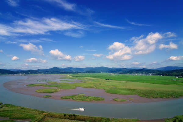 [釜山発]南道地方「順天」観光名所日帰りツアー「 順天湾湿地＋楽安邑城民俗村＋仙岩寺＋松広寺 」