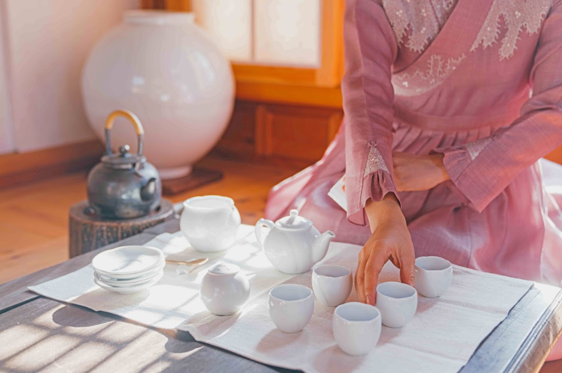 [Seoul] Rakkojae Seoul Hanbok Traditional Tea Ceremony One Day Class