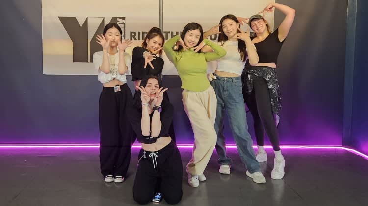 [首尔] 在江南学习K-POP舞蹈课堂+视频拍摄