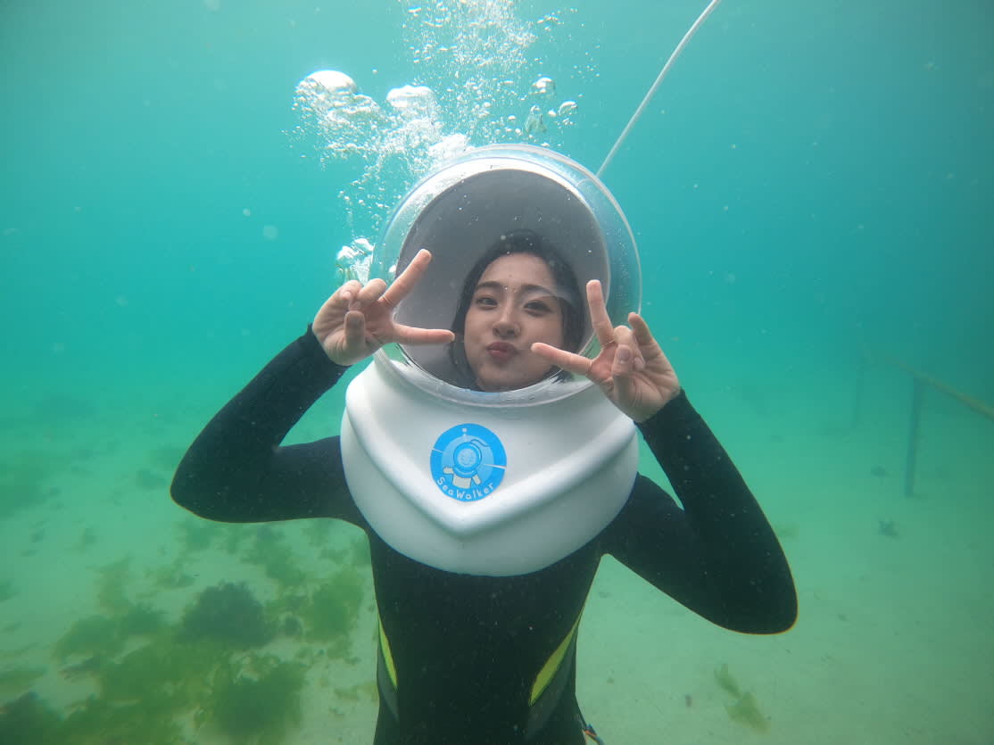 [Jeju] A unique experience of enjoying the sea, Sea Walker