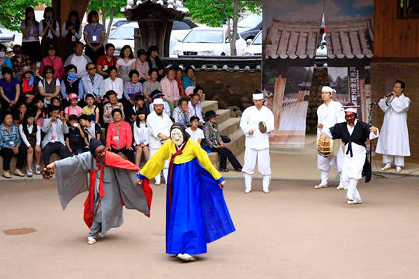 [ソウル発]世界遺産・安東「河回村」日帰り観光ツアー