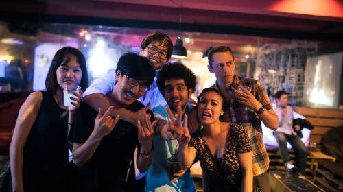 [ソウル] パブクロールツアー（弘大＆梨泰院）（バー3軒＋ダンスクラブ1軒）