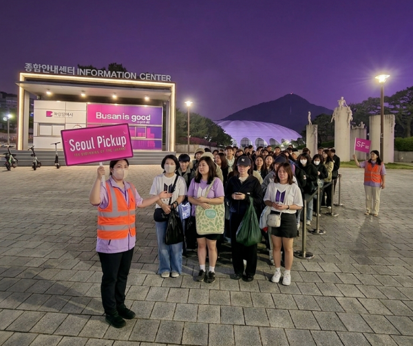[BTS] 釜山コンサートシャトルバスツアー：ソウル ⇄ 会場 (往復) 、仁川空港お送り (片道)