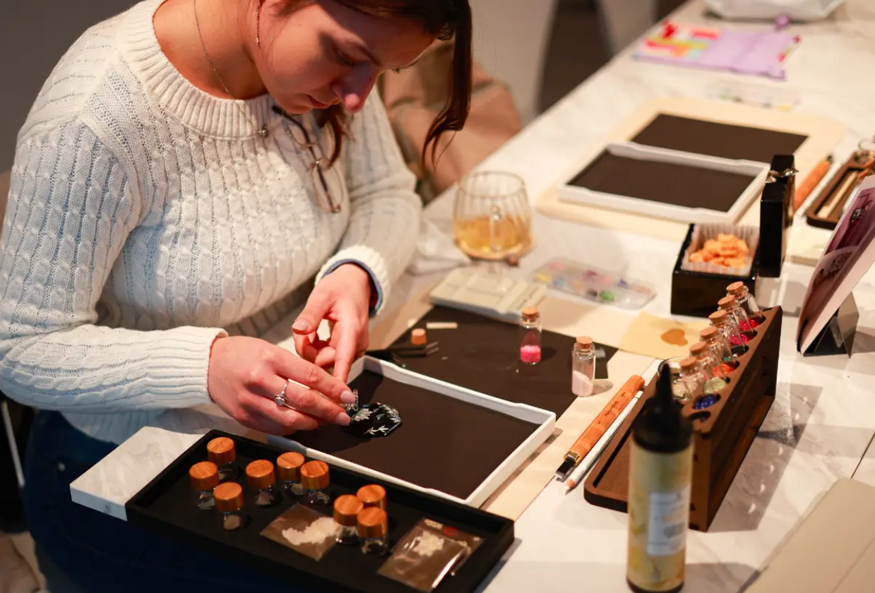 [Seoul] Myeongdong Traditional Mother-of-Pearl Craft Class