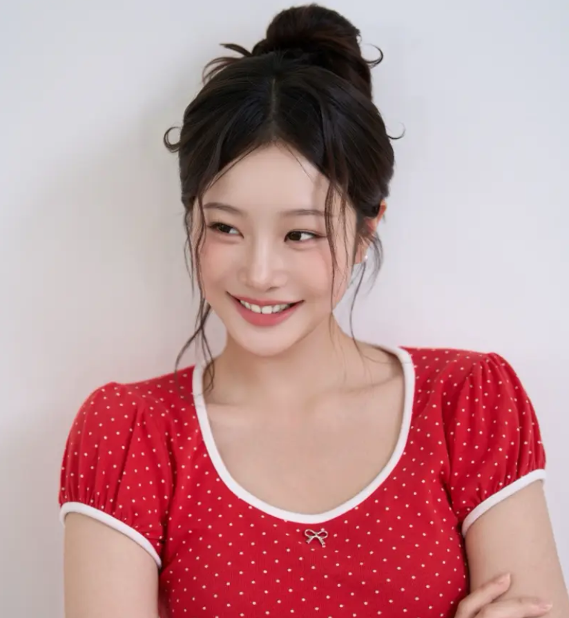 [Seoul] BLUEHOUR Korean Idol Makeup Experience & Class in Hongdae