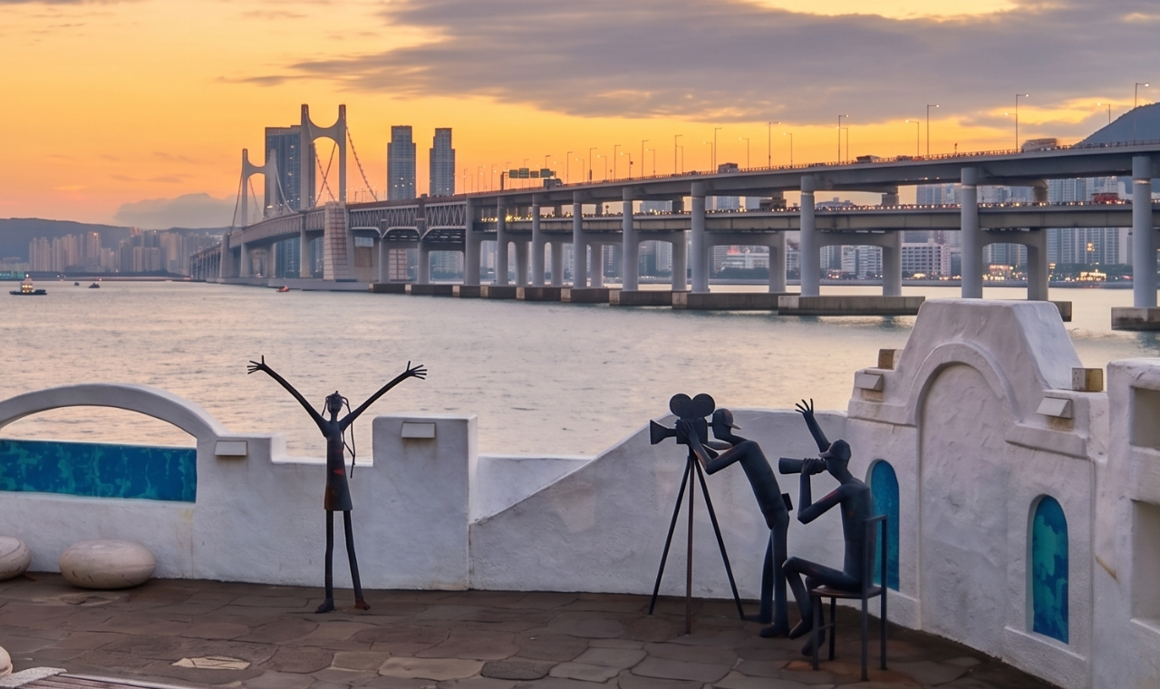 Busan K-Drama Movie and TV Filming Locations Half-Day Tour [Afternoon]