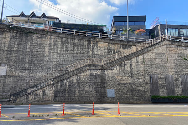 Korean movie "Parasite Semi-Subterranean Family" location tour (Seoul/English Guide)