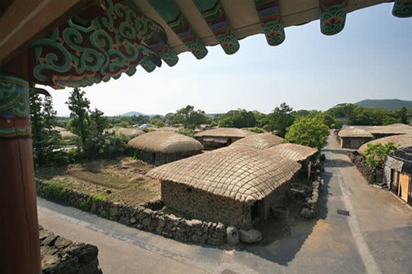 [济州市出发] 济州岛自然风光全日游(含SKYWATER SHOW)