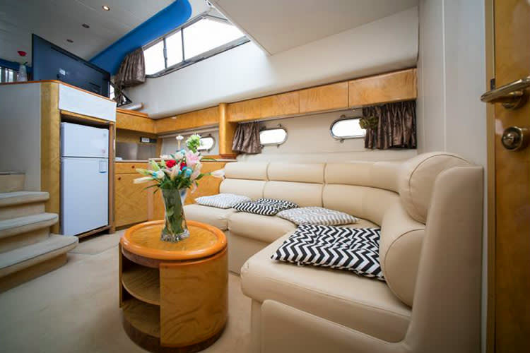 [首尔] Golden Blue Marina汉江私人游艇租借