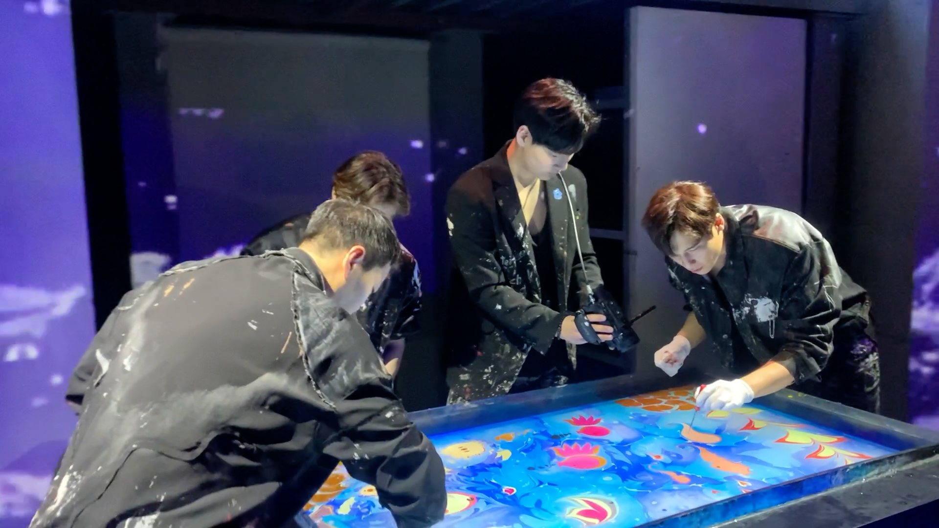 [首尔] The Painters：现场艺术与K-POP演出