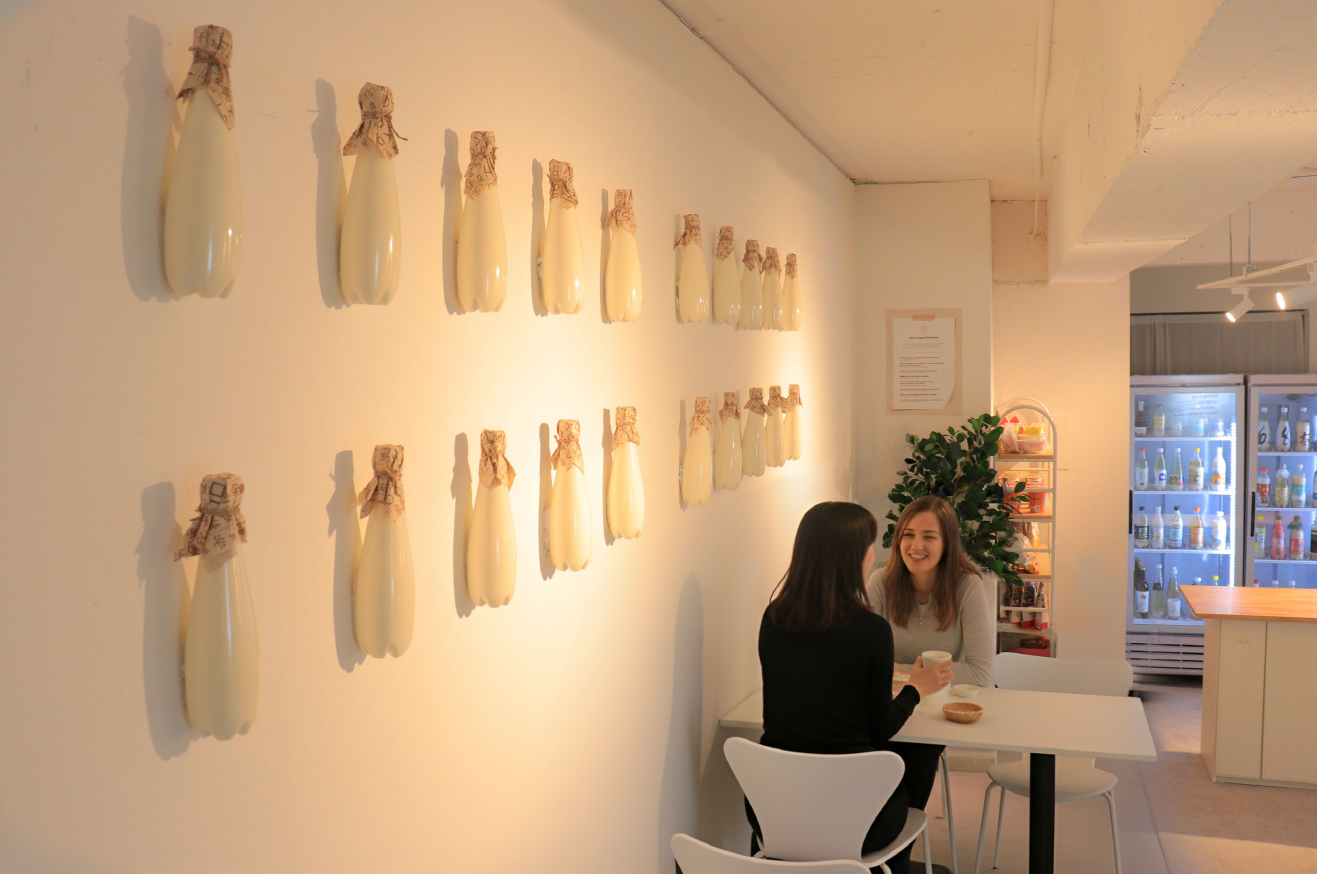 [Seoul] Myeongdong White Moon - 50 Unlimited Makgeolli & Korean Spirits