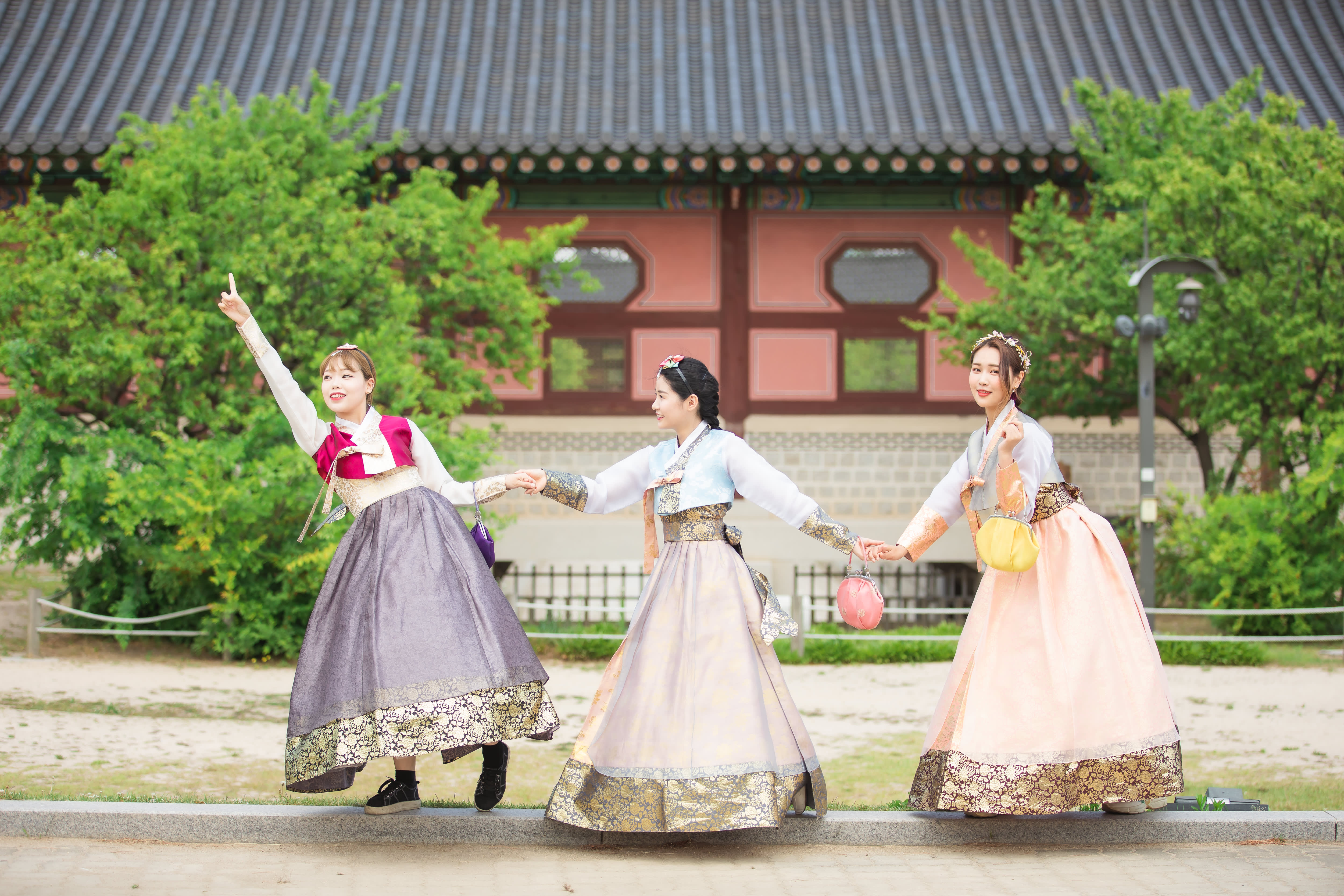 [Seoul] Gyeongbokgung Seohwa hanbok Rental 