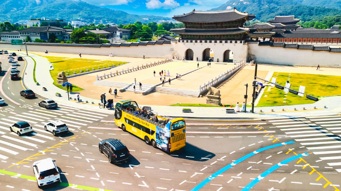 [Seoul] Dongdaemun Yellow Balloon City Tour Bus – Traditional Culture Course