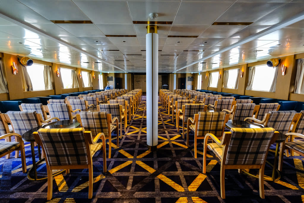 [Incheon] Wolmido Sightseeing Cruise – Live Shows & Seagull Feeding Experience