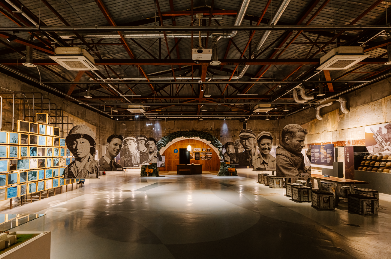 [Gyeonggi] K-DRAMA TOUR Winery + Jam Making + Create Your Own Wine, Gamaksan Suspension Bridge, Imjingak Cable Car (Crystal Cabin)