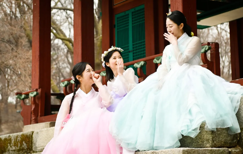 [Seoul] Hanbok Photoshoot by Hanboknam - Gyeongbokgung Palace