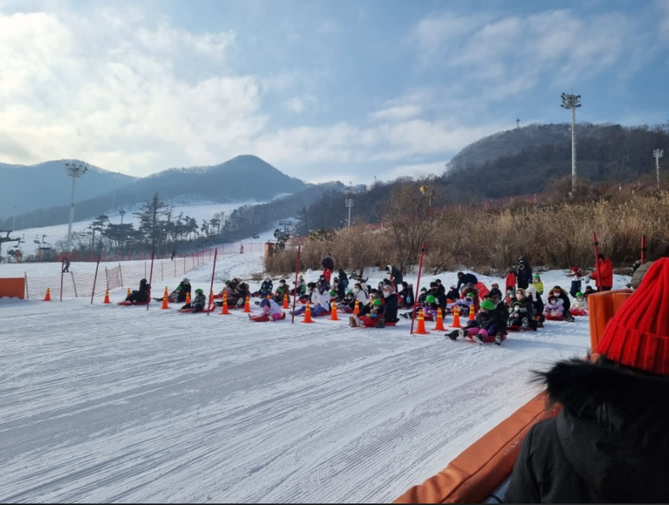  Jisan Forest Resort Day Tour (Snow Sled)