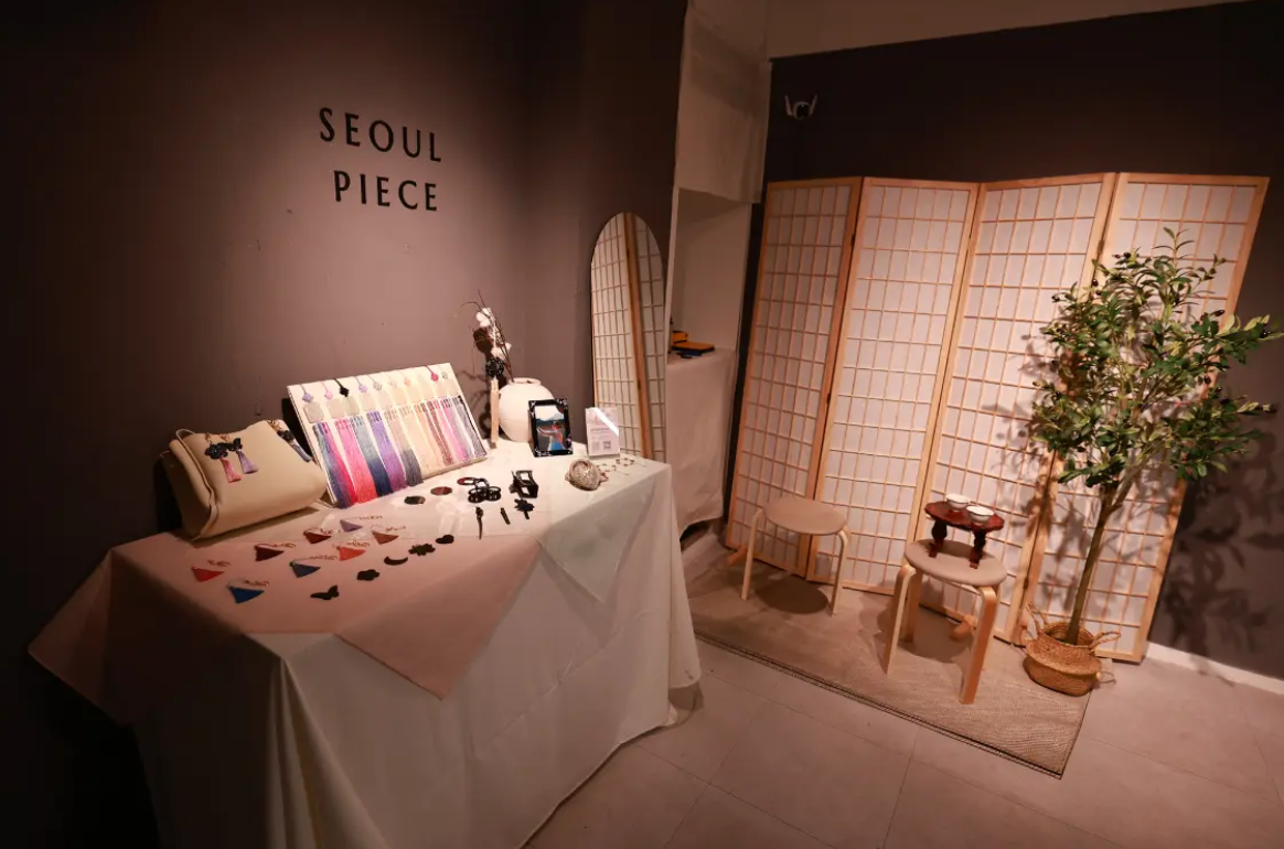 [Seoul] Myeongdong Traditional Mother-of-Pearl Craft Class