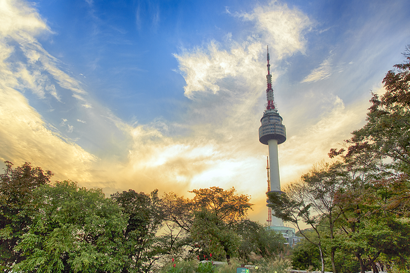 The Painters Show · N Seoul Tower · Gyeongbokgung + Hanbok · Hanok Village Private Tour