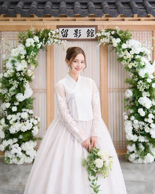 [Seoul] Premium Hanbok Studio Snap Photography in Sinsadong, Gangnam