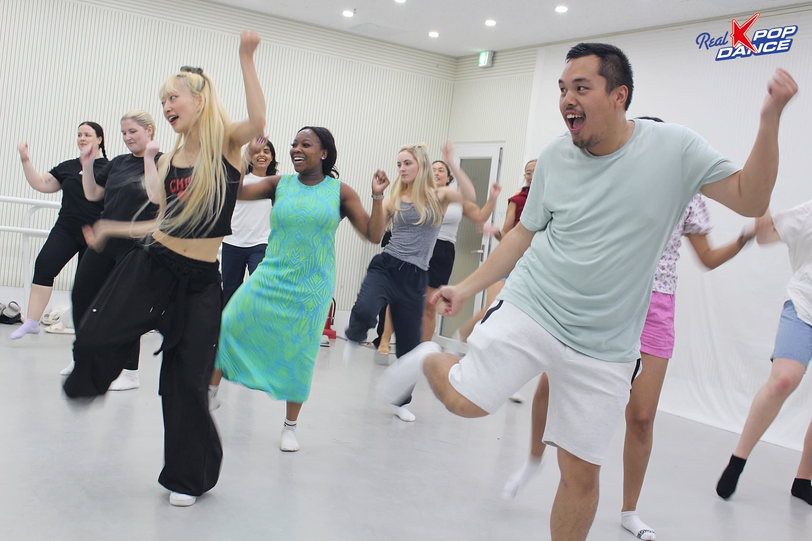 [首尔] K-POP 舞蹈课程 – CNN & BBC 推荐