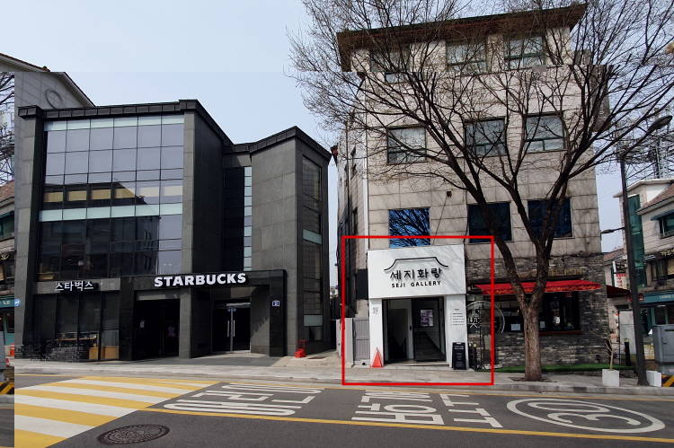 [Seoul] K-pop Idol Photo Shoot Package (Includes Korean School Uniform Rental)