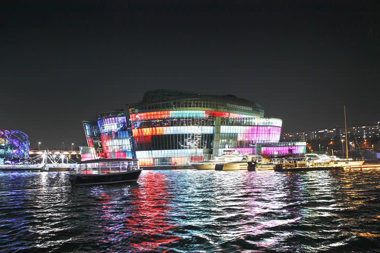 [ソウル]漢江 高級ヨット乗船体験チケット (Golden Blue Marina)