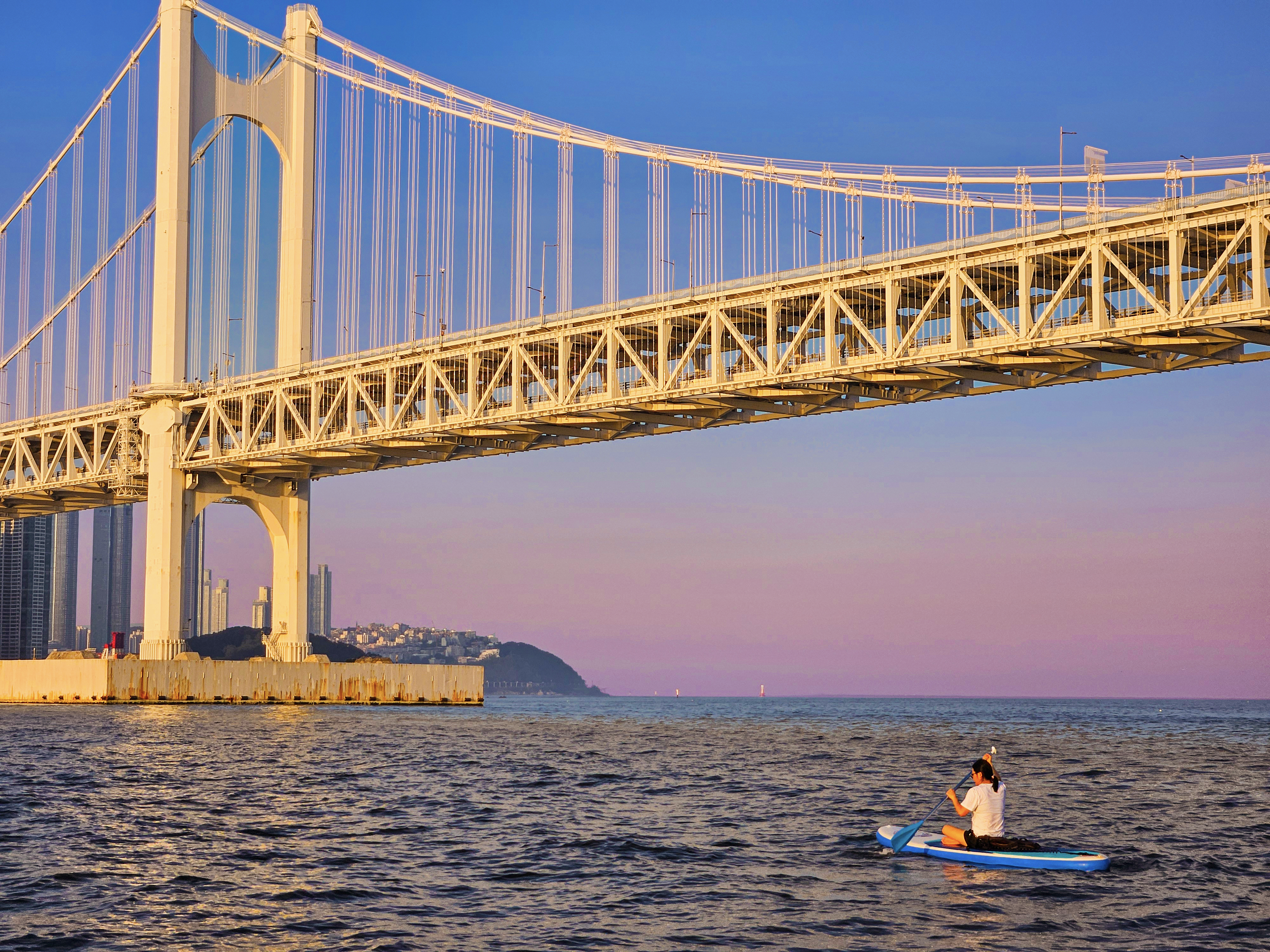 [釜山]Crazy Surfers 广安里日落SUP（立桨冲浪）体验