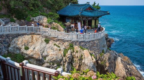 Mount Seorak and Naksansa Temple One Day Tour (from Seoul)