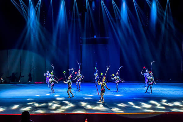 [济州市出发] 济州岛自然风光全日游(含SKYWATER SHOW)