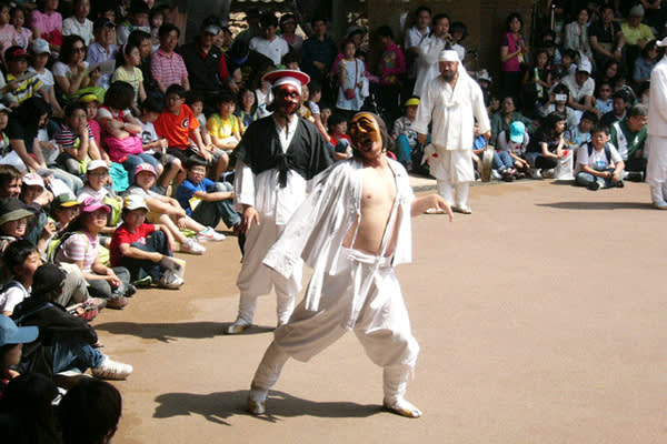 [ソウル発]世界遺産・安東「河回村」日帰り観光ツアー