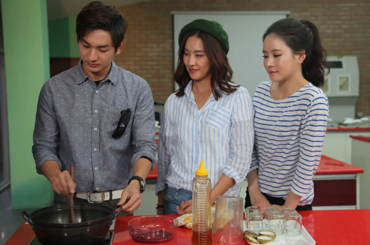 [Gyeonggi] K-DRAMA TOUR Winery + Jam Making + Create Your Own Wine, Gamaksan Suspension Bridge, Imjingak Cable Car (Crystal Cabin)