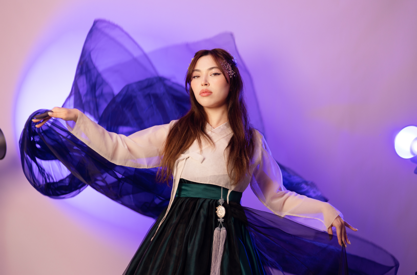 ★HALLYU K-PASS★ [50% OFF] [首尔] 像K-电视剧主人公一样！ 体验室内摄影棚韩服拍照