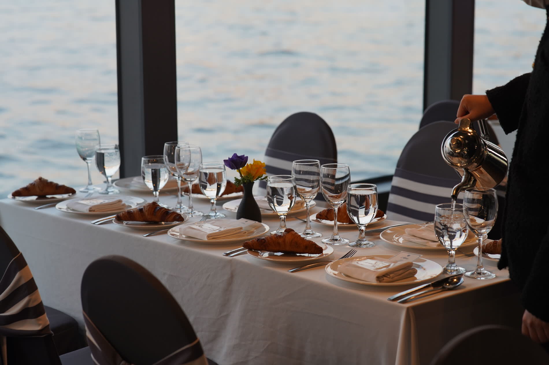 [Seoul] Eland Moonlight Dinner Cruise