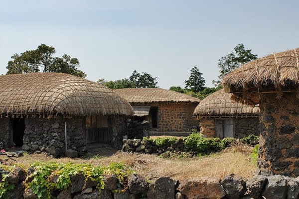 [济州市出发] 济州岛自然风光全日游(含SKYWATER SHOW)