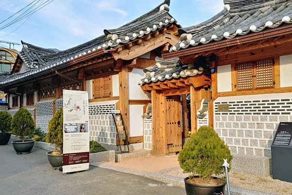 ソウルの新しい名所、「西村」ウォーキングツアー