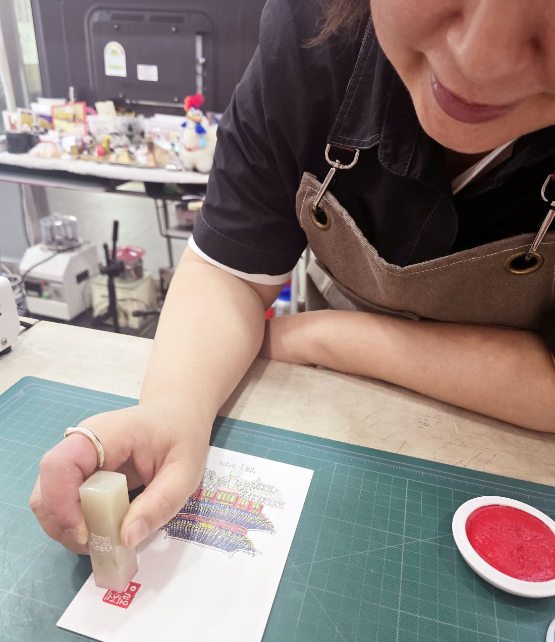 [首尔乙支路] 体验制作属于自己的韩文手工石头印章