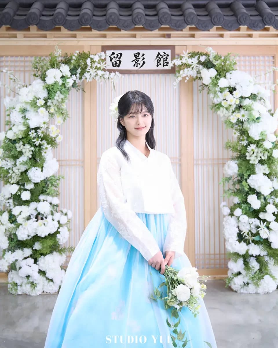 [Seoul] Premium Hanbok Studio Snap Photography in Sinsadong, Gangnam