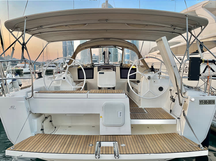 [釜山] 海运台海洋城市私人游艇租赁 (最多可预约6人)