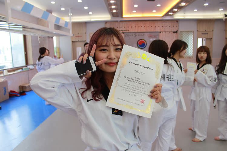 [釜山] 伝統的なテコンドーの道着を着て学ぶ外国人向けテコンドー文化体験ワンデークラス