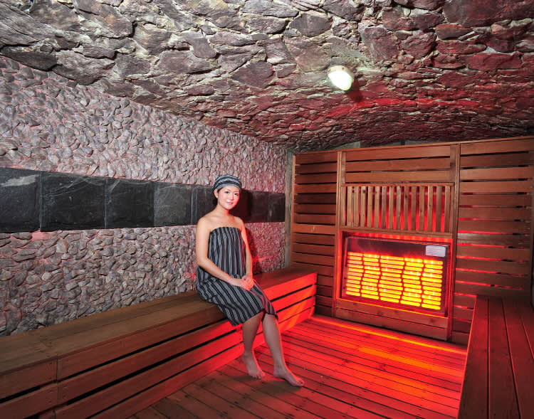 [Seoul] Myeongdong Hana Mud Massage Sauna Experience(Women Only)