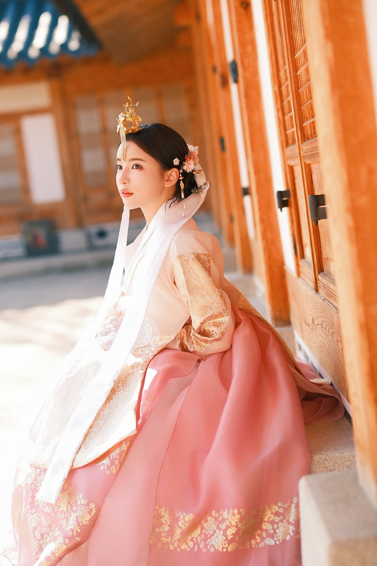 Hanbok-Inspired Korean Makeup + Personal Color Analysis Before Makeup