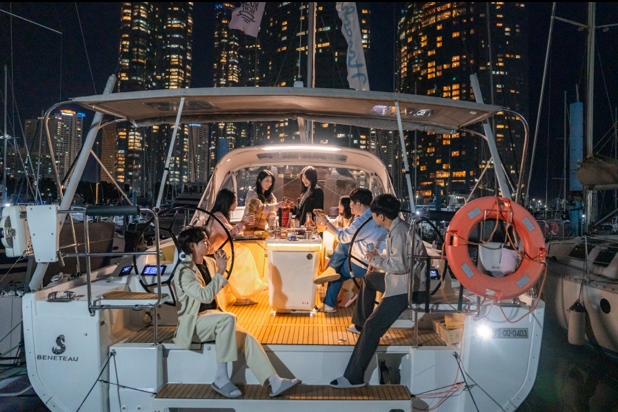 [Busan] Private Music Sailing for Families and Friends