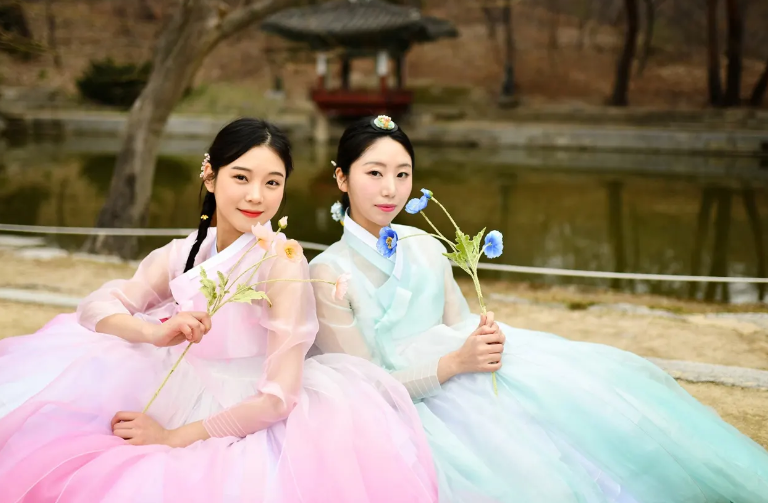 [Seoul] Hanbok Photoshoot by Hanboknam - Gyeongbokgung Palace